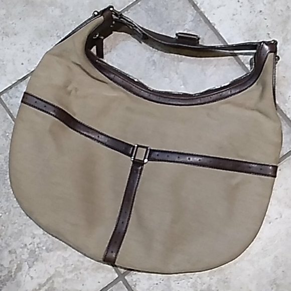 GUCCI SHERRY LINE SHOULDER BAG - Picture 8 of 14